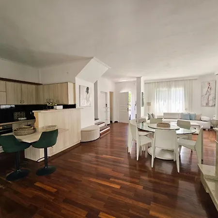 Corfu Holidays * Kanoni (Corfu)